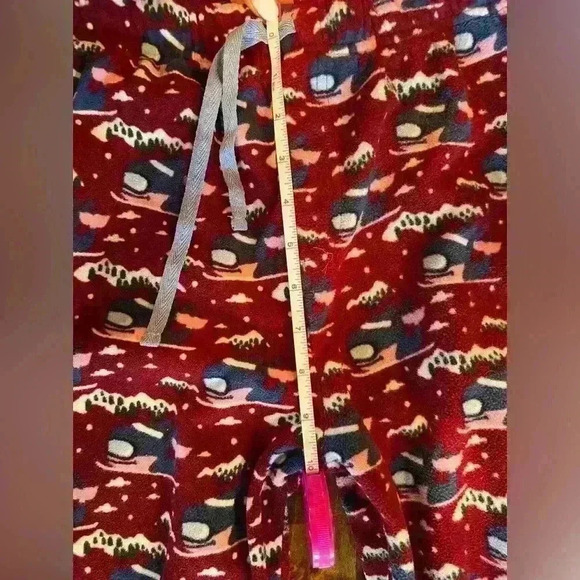 Vineyard Vines snowboard whale fleece youth XL pajama bottoms, GUC, drawstring - Picture 6 of 7